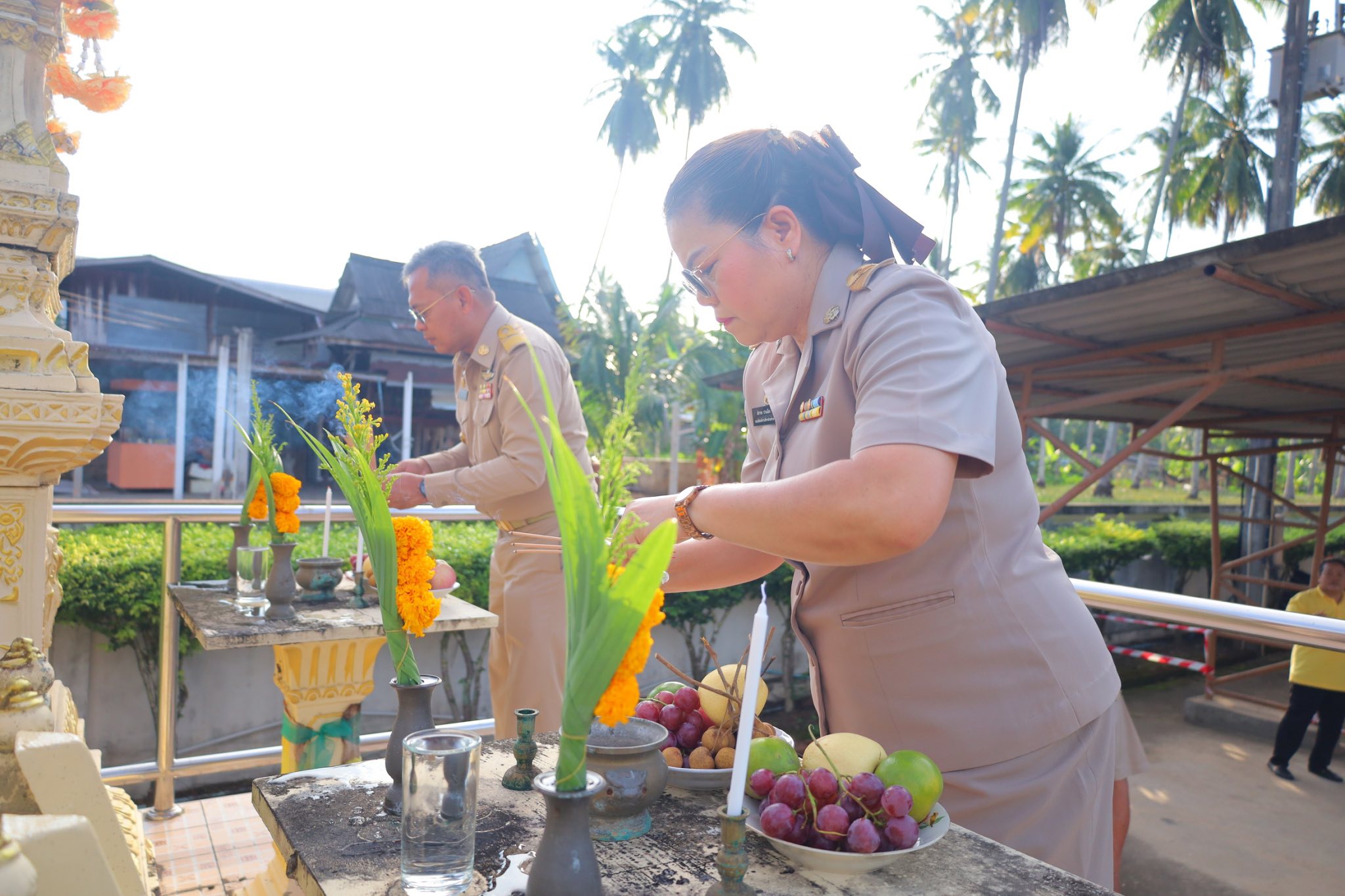 รับสมัครรับเลือกตั้งและตรวจสอบคุณสมบัติและลักษณะต้องห้ามของผู้สมัครรับเลือกตั้งเป็นนายกองค์การบริหารส่วนตำบลร่อนทอง