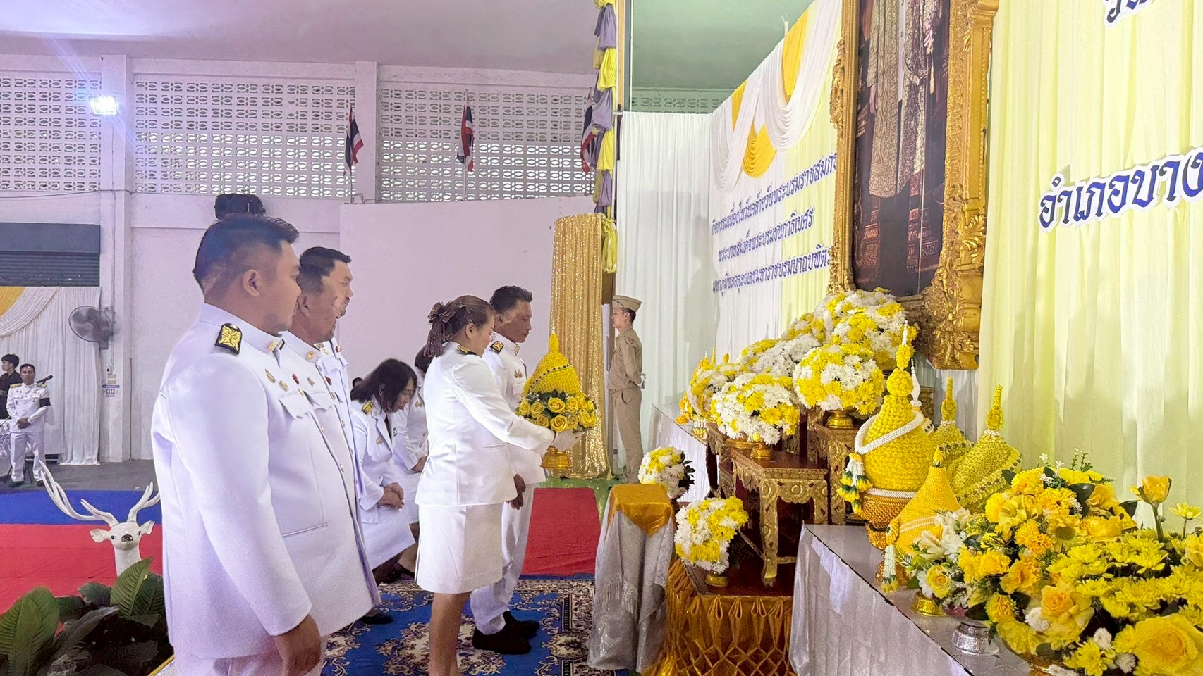 5 ธันวาคม วันคล้ายวันพระบรมราชสมภพ ในหลวงรัชกาลที่ 9
วันชาติ และวันพ่อแห่งชาติ
